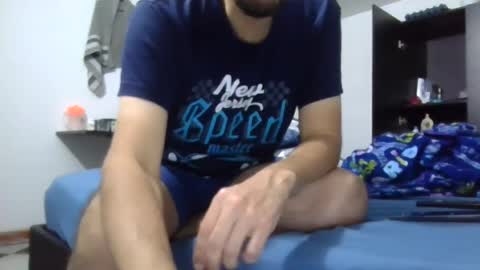 whitesnow82 online show from March 4, 10:49 pm