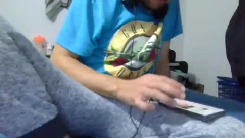 whitesnow82 online show from March 3, 5:20 pm