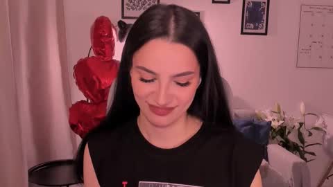 whoislulu online show from February 17, 7:02 pm