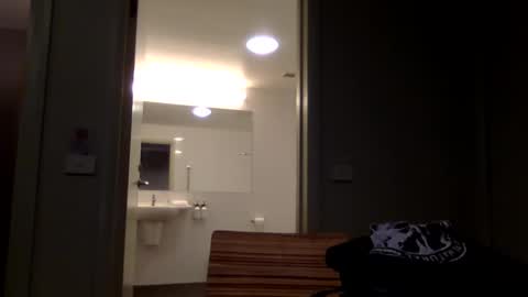 Snapshot of whynotfly1 chatting on October 22, 11:01 am whynotfly1 online show from October 22, 11:01 am