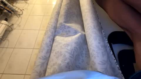 whyou12 online show from November 21, 6:55 am