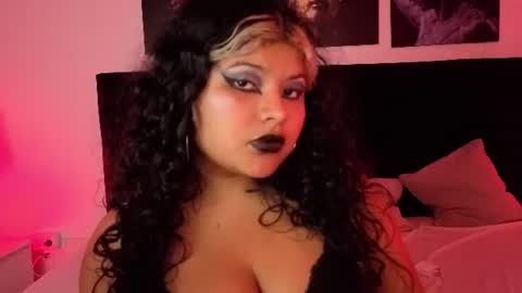 wickedlemon_ online show from July 4, 10:24 pm