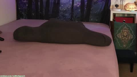 Gretchen  Jimmy online show from December 20, 6:31 am