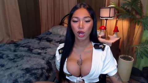 Snapshot of wildara chatting on October 4, 10:13 am wildara online show from October 4, 10:13 am