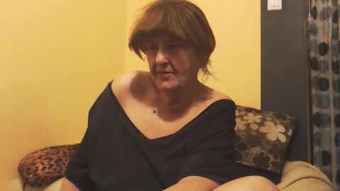 WildRedCat online show from May 17, 10:52 pm