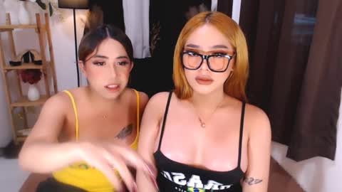 Snapshot of wildsassy0719 chatting on February 25, 6:03 am shea online show from February 25, 6:03 am