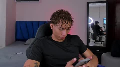 Dante online show from February 20, 1:35 pm