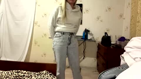 Sophia online show from April 29, 4:56 pm