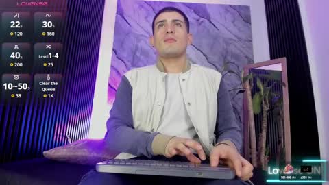 Snapshot of william_steel_ chatting on September 15, 11:44 am William Steel online show from September 15, 11:44 am