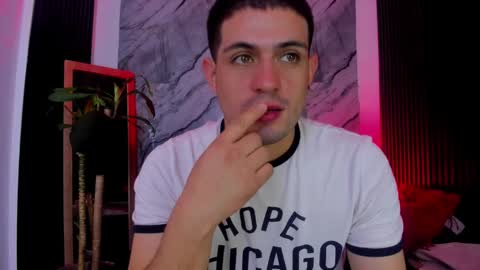 Snapshot of william_steel_ chatting on September 17, 12:19 pm William Steel online show from September 17, 12:19 pm