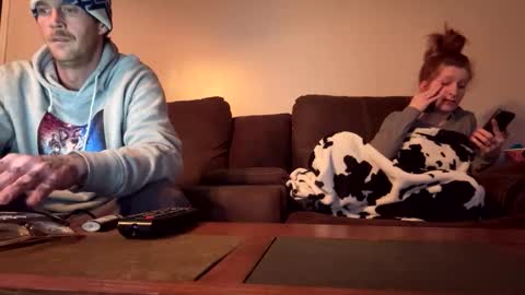 lovEEdovEE online show from February 14, 12:08 pm