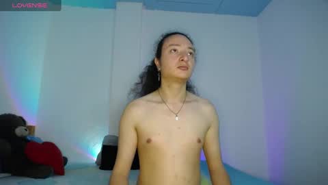 willmonkey online show from December 5, 6:49 pm