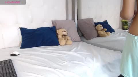 luna online show from December 5, 1:09 pm