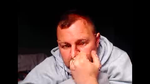 willywinkwer online show from April 16, 3:34 pm