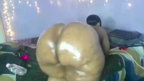 wilmaassylum online show from October 15, 7:00 am