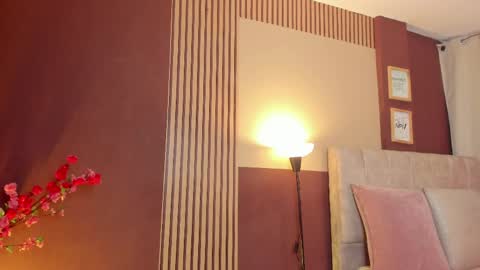 Wini Fer online show from April 11, 8:13 pm