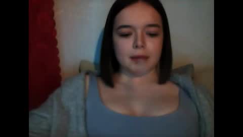 Snapshot of winter__white_rose chatting on January 4, 3:28 pm Emma online show from January 4, 3:28 pm