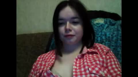 Snapshot of winter__white_rose chatting on February 11, 4:46 pm Emma online show from February 11, 4:46 pm