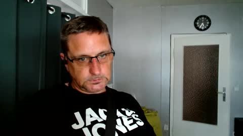 Dirty online show from June 1, 3:35 pm