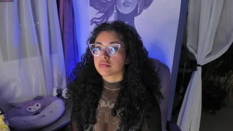     Luna Violeta  A r t i s t  online show from November 3, 2:12 am