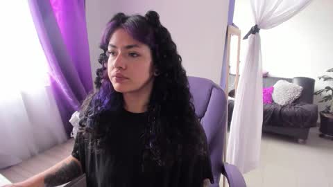     Luna Violeta  A r t i s t  online show from October 1, 3:55 pm