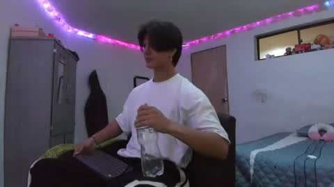 Ken online show from March 29, 12:45 am