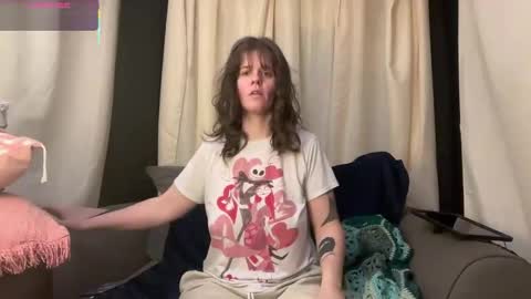 Moth online show from April 9, 12:11 pm