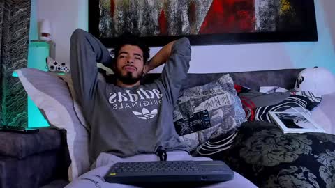 wolferatus online show from January 7, 6:45 pm