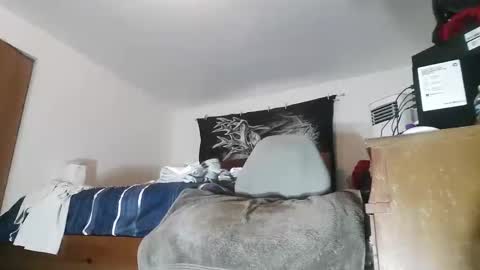 wolfman79 online show from February 22, 1:47 pm