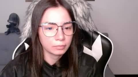 Alex online show from January 8, 3:12 am