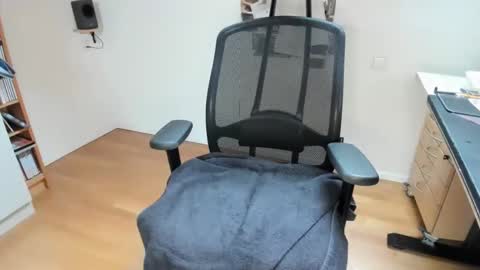 Snapshot of wonderman82 chatting on February 13, 3:45 pm Wonder Man online show from February 13, 3:45 pm