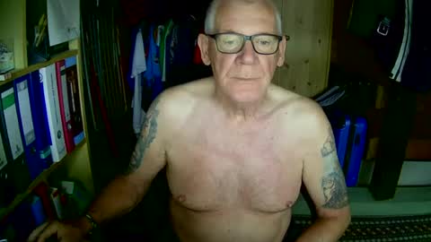 Always Horny online show from July 19, 5:37 pm