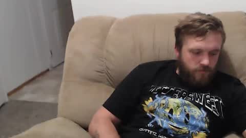 Woodmaster96 online show from October 6, 5:09 pm