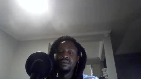 Snapshot of woodpipe69 chatting on January 17, 12:31 am Woodpipe69 online show from January 17, 12:31 am