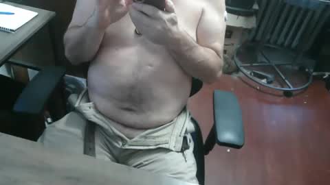 woodworker6473 online show from April 17, 11:29 pm