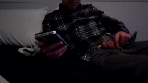 Snapshot of woofwolfxix chatting on March 7, 3:08 am woofwolfxix online show from March 7, 3:08 am