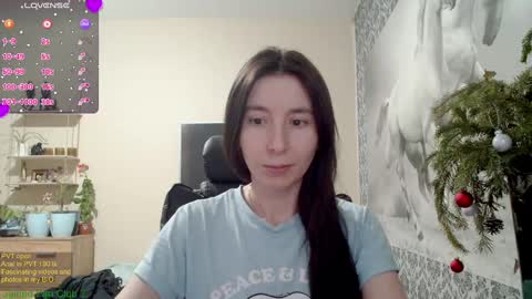Snapshot of wow_porno_ chatting on December 28, 12:35 pm Anna online show from December 28, 12:35 pm