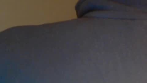 Wuki online show from December 28, 3:48 pm