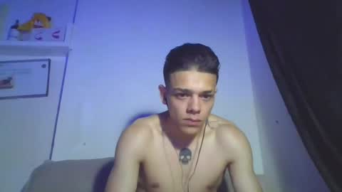 wyatt_smith71 online show from July 4, 5:55 am