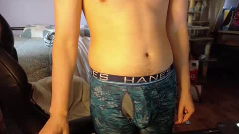 Wyatt online show from November 4, 7:37 pm