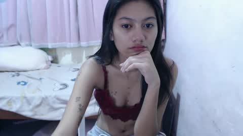 Snapshot of x_lexi_x chatting on March 8, 3:06 am x_lexi_x online show from March 8, 3:06 am