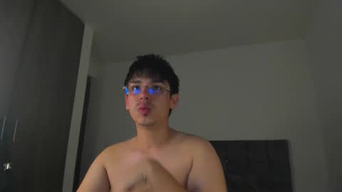 x_miller online show from October 26, 7:09 am