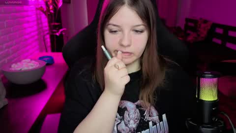 LOVE NERDS ONLY online show from April 15, 5:33 am