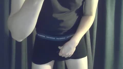 x_yes online show from October 22, 5:47 pm