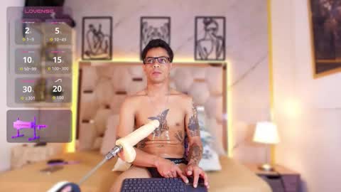 xabier online show from March 18, 8:15 pm