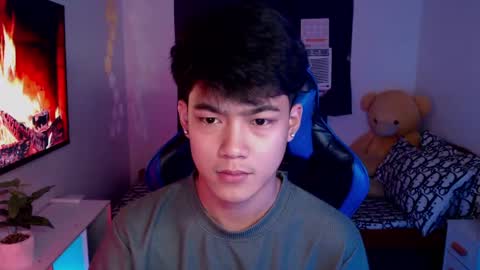 Snapshot of xaldrian_destroyer chatting on January 3, 2:30 pm Prince Aldrian  online show from January 3, 2:30 pm