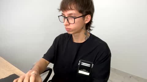 Xam online show from March 5, 9:26 pm