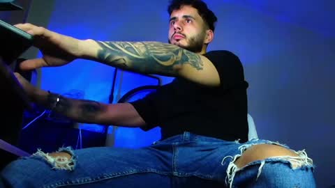 XanderCageX online show from May 12, 2:53 am