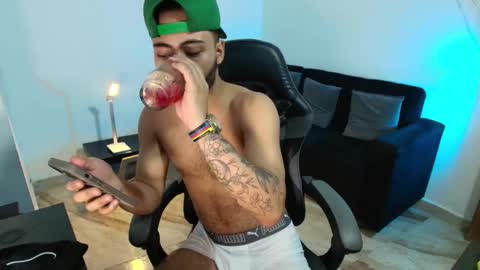 Xanderstone online show from March 29, 7:59 pm