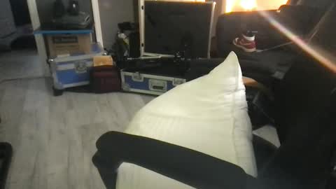 xandertecoje online show from December 16, 6:59 pm